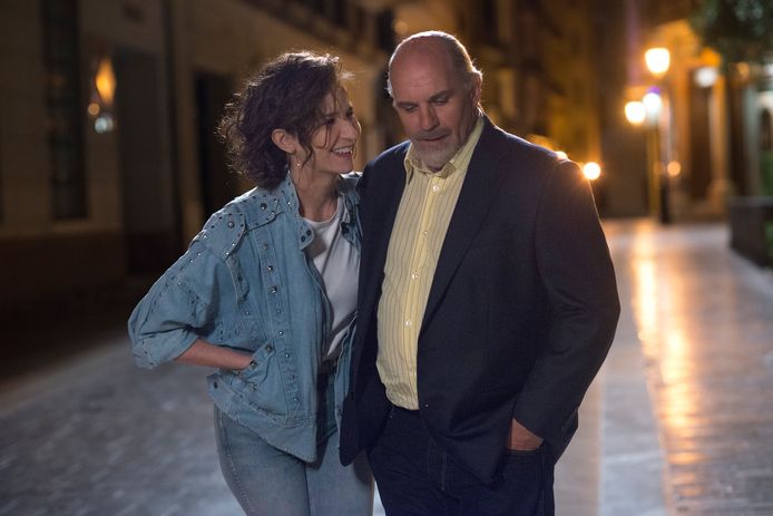 The Voice of Love met regisseur en actrice Valérie Lemercier als Celine Dion