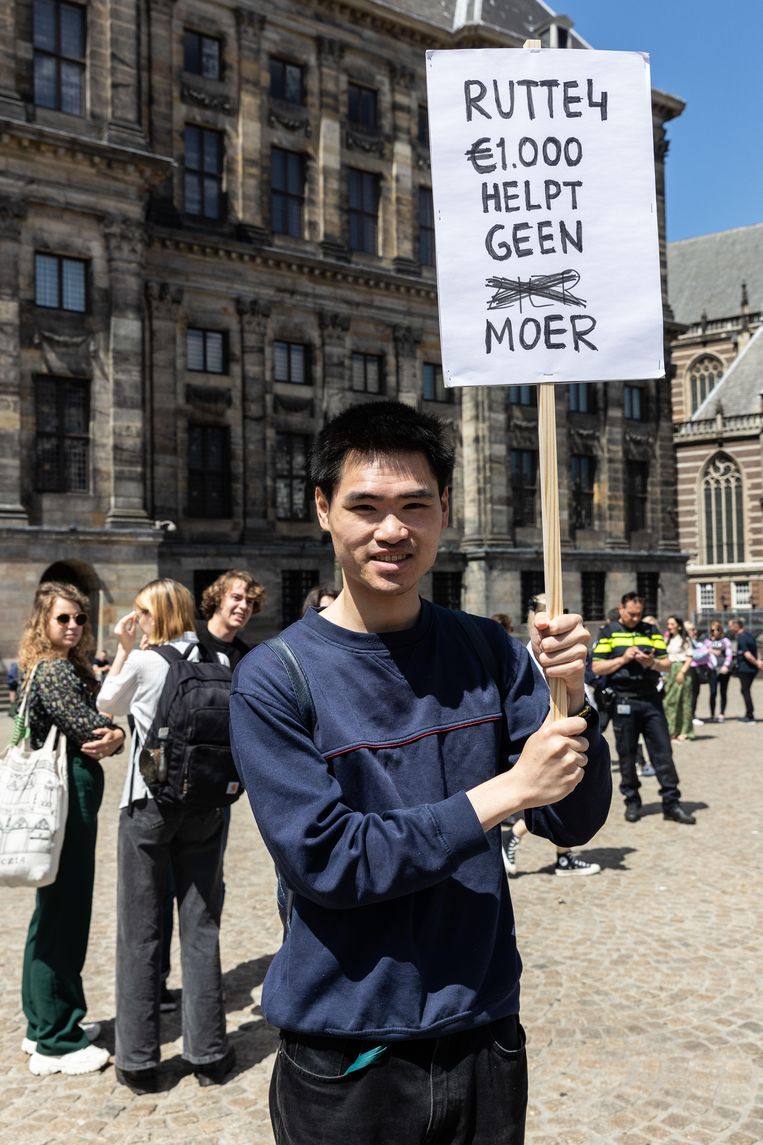 Woen Woen Lau: 'De generatie tussen 2015 en nu zit waarschijnlijk tot hun pensioen vast aan een lening die vanuit valse voorwaarden is opgebouwd.' Beeld Daphne Lucker