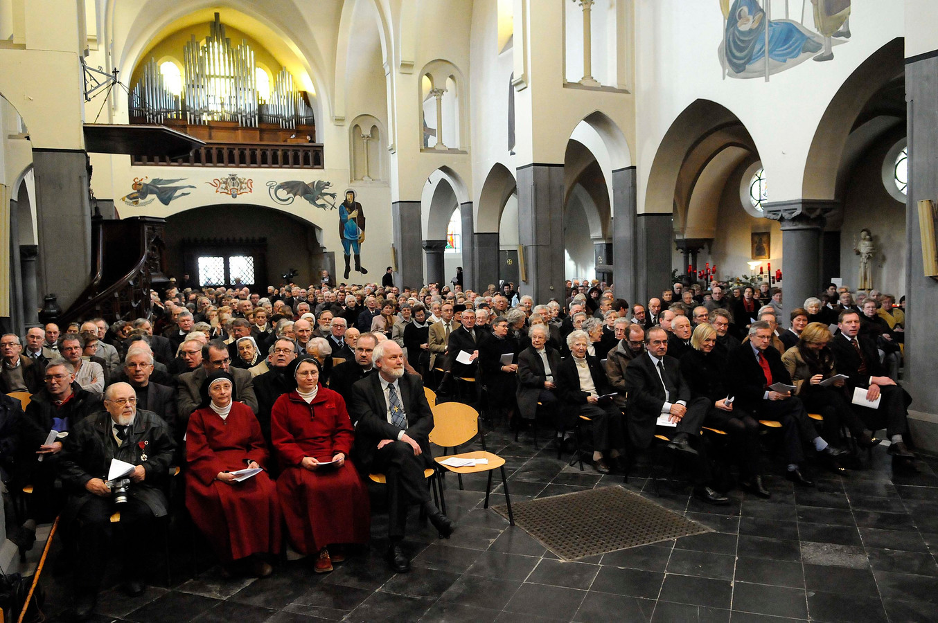 Broeder Marcel, portier van de Paterkes, overleden Foto hln.be