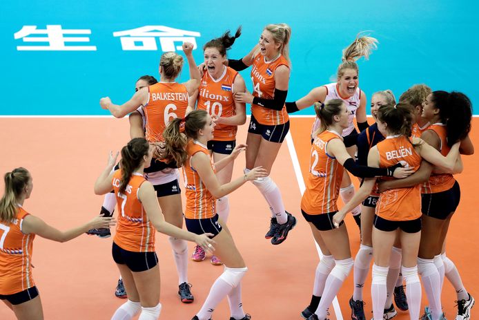 Volleybalsters schrijven geschiedenis zege op VS in thriller | WK volleybal | AD.nl