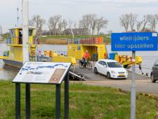 Overtocht met Bergsche Maasveren niet meer gratis, auto’s, motoren en bromfietsen gaan betalen