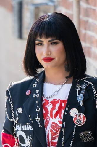 Na hobbelig parcours is Demi Lovato op haar 30ste eindelijk weer gelukkig: “Ik heb geleerd om mijn duistere kant te accepteren”