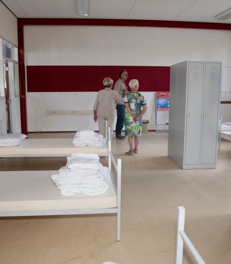 Noodopvang voor 150 tot 250 asielzoekers in Zierikzee;  Terneuzen, Goes en Middelburg krijgen vaste AZC’s