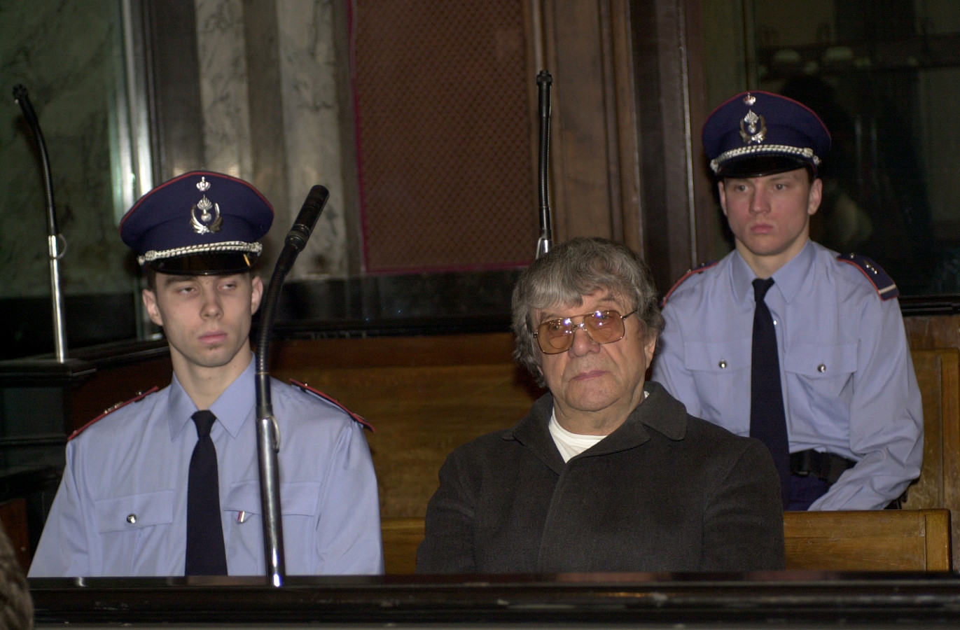 De zaakPandy (deel 2). Hoe Andras Pandy tijdens proces grote show