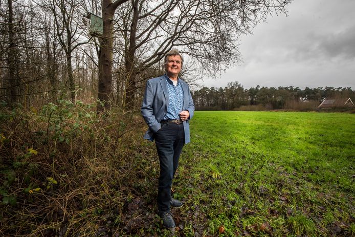 Voorzitter Thom Weterings van de Stichting Behoud Twents Landschap: „Wij willen de windturbines buiten het Twentse landschap houden.”