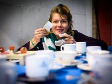 Hulp na laten vallen verzameling koffie- en theekopjes: ‘Sommigen kochten hele serviezen’