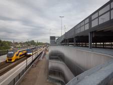 Plekken in parkeergarage voor Rijnstate Elst? Oppositie stemt daar niet zomaar mee in: ‘Moet netjes volgens de regels’