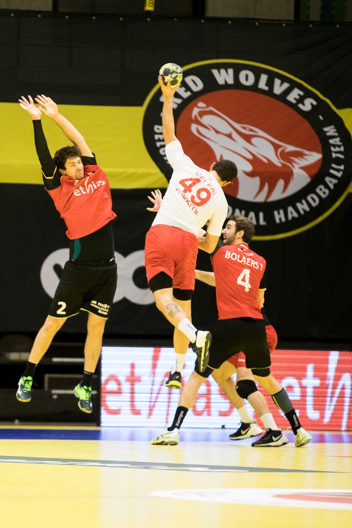 Red Wolves mogen blijven dromen van WK handbal en zondag wacht ...