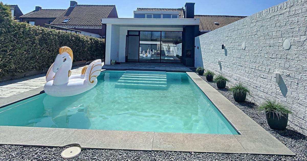 optillen Leed eeuw Huis met zwembad in Zeeland voor 225.000 euro: het bestaat gewoon | Wonen |  AD.nl