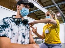 Dringende oproep GGD aan jongeren: ‘Laat je nu vaccineren, dan ben je beschermd als school begint’