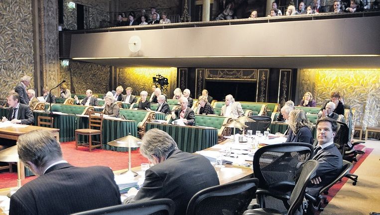 PVV tegen elite in Eerste Kamer Trouw