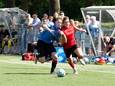 Gijs Wuijts (rechts) bereikte met EFC de halve finale van de nacompetitie door een 3-1 zege op WVV. Zondag speelt EFC thuis tegen Best Vooruit.