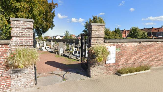 Werkzaamheden op begraafplaats Dijkstraat