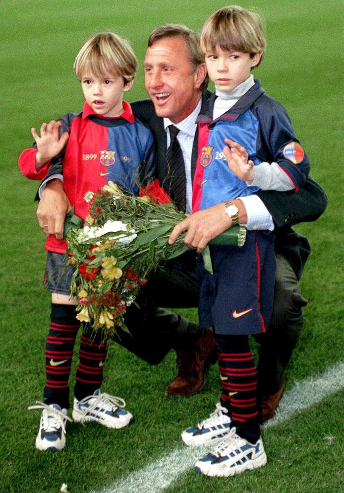 johan cruijff 68 overleden aan longkanker in barcelona eredivisie hln be