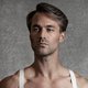Jan Kooijman speelt de legendarische danser Nureyev. ‘Het zou potsierlijk zijn hem na te doen. Maar ik ga wel een beetje dansen’