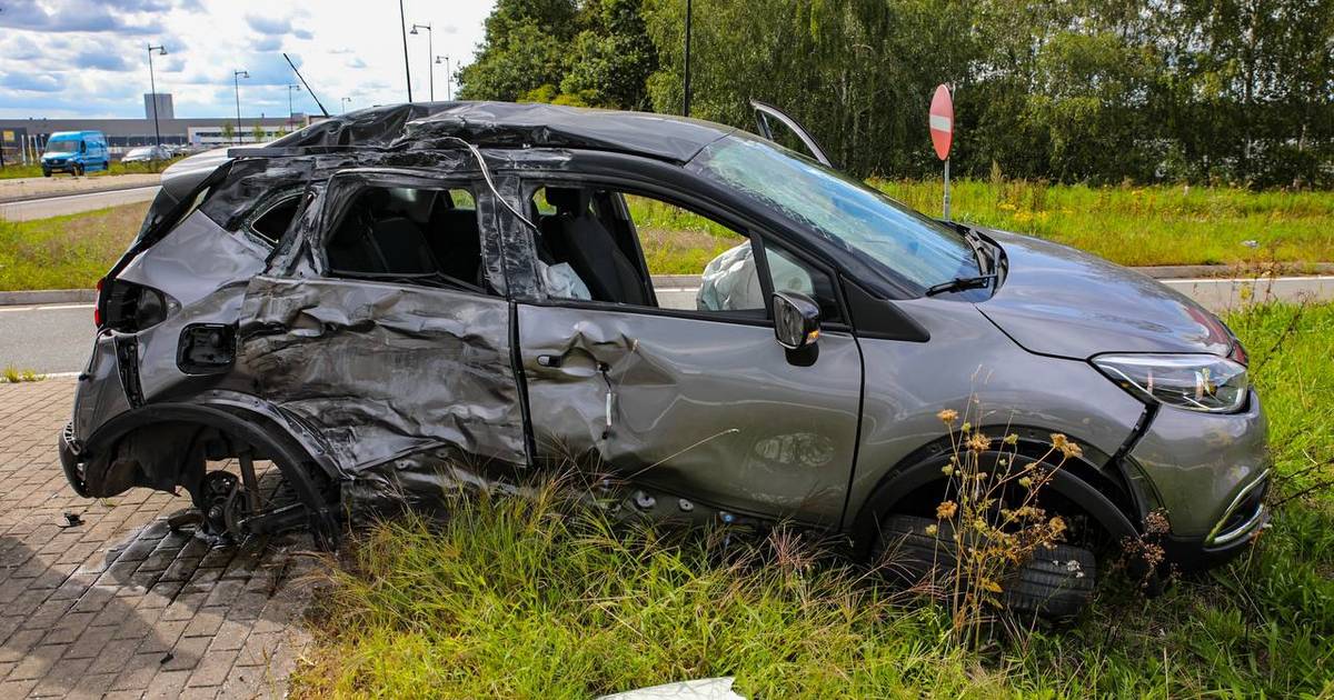 Weer is het raak op de Apeldoornse Oost Veluweweg: twee ongelukken op dezelfde weg.
