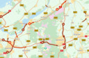 Verkeersinfarct op de A1, A50 en A28 nadat een sportvliegtuigje vrijdagochtend een noodlanding maakte naast de A50 bij Apeldoorn.