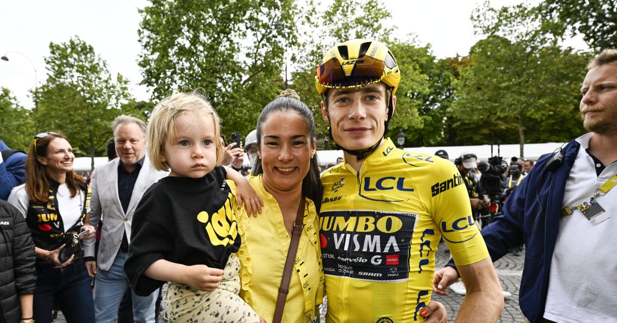 Tourwinnaar Jonas Vingegaard heeft eindelijk tijd voor familie ‘Ik