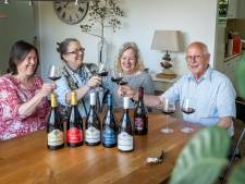 Zo veel wijn maar nooit dronken naar huis; Genootschap Wijnvrienden Eindhoven bestaat veertig jaar