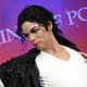 Madame Tussauds en McDonald’s overwegen beelden King of Pop te verwijderen en meerdere winkels verwijderen wellicht zijn nummers uit afspeellijsten