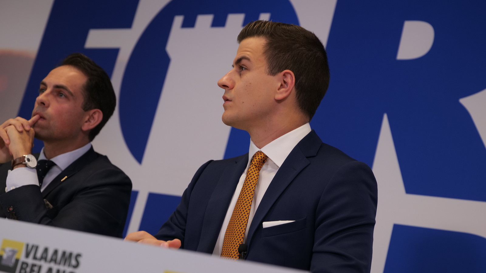 Kamerlid Dries Van Langenhove en partijvoorzitter Tom Van Grieken.
