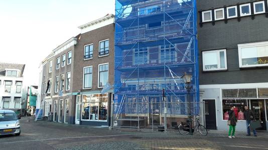 Stockfoto Grote Kade 44 in Goes. Toekomstig onderkomen van Si-sa-soep en daarvoor van speelgoedwinkel Vissertoys en drogisterij Den Herder.