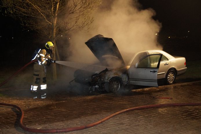 Autobrand in Vlijmen.