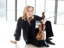 Isabelle van Keulen in de hoofdrol bij Phion. Kan ze meteen logeren bij haar beste vriendin in Arnhem 