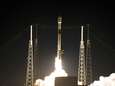 SpaceX lanceert succesvol 60 telecomsatellieten tegelijk