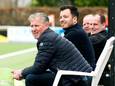 NSC-trainer Ruud van de Geest kijkt toe tijdens het duel met De Meern, afgelopen zaterdag.