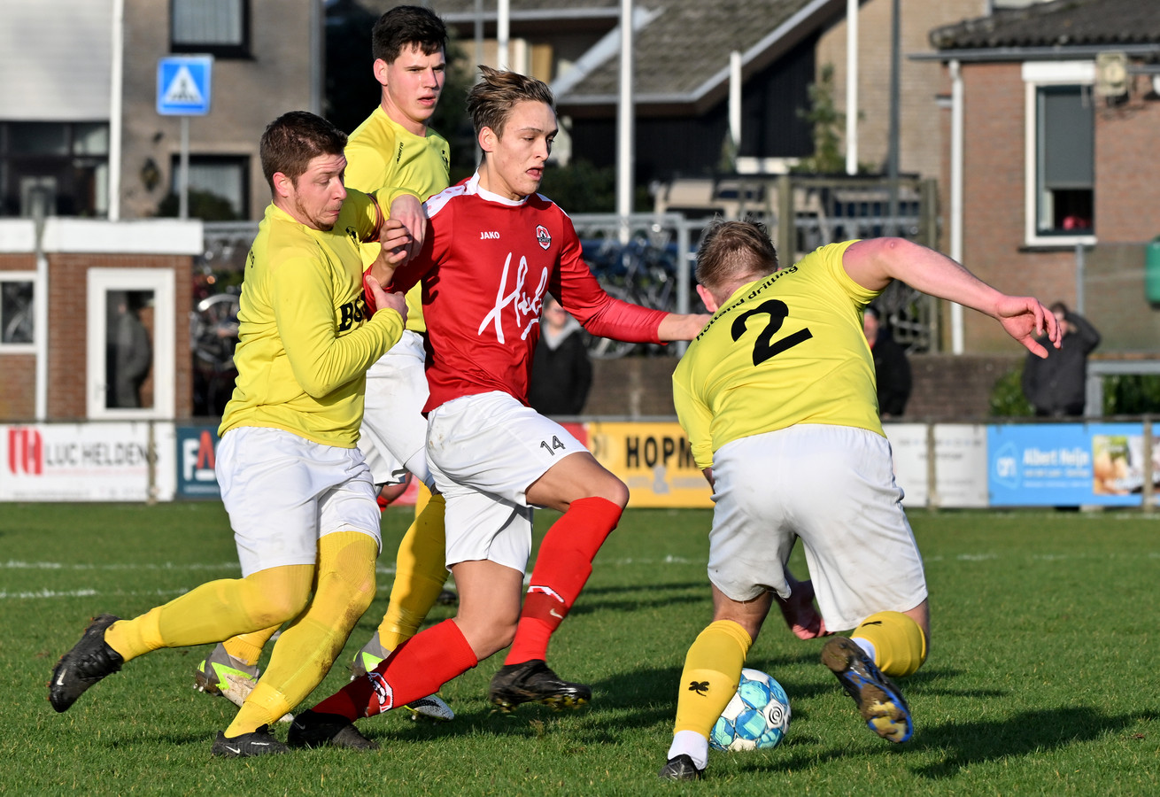 Eerste zege Achates en SVS in laatste duel van 2023, Volharding