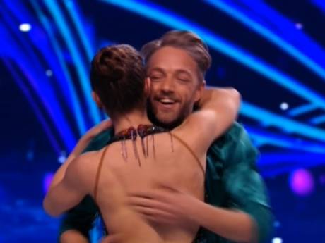 SBS 6 zakt door het ijs: amper half miljoen kijkers voor finale Dancing on Ice