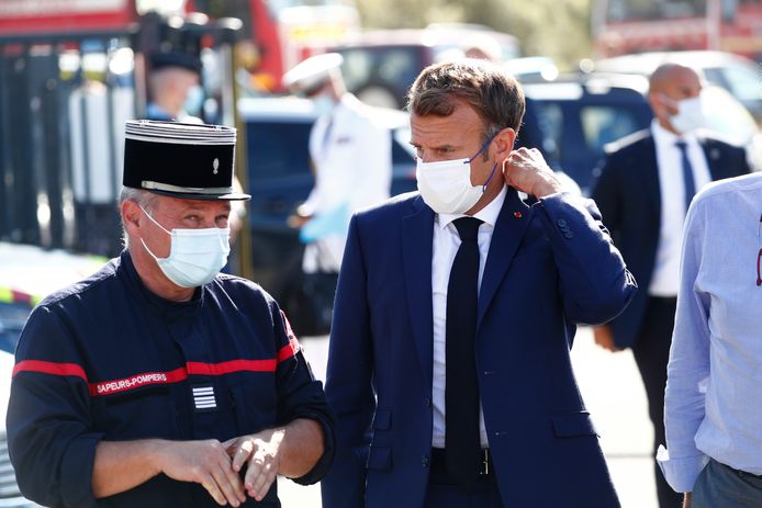 Emmanuel Macron est arrivé mardi en fin d’après-midi au poste de commandement du Luc, à une heure de route du fort de Brégançon où il réside depuis début août.