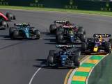 Bekijk hier hoe Verstappen de leiding verloor aan Russell bij de start in Melbourne