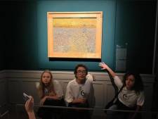 Klimaatactivisten aangehouden na gooien groentesoep op Van Gogh-schilderij in Rome