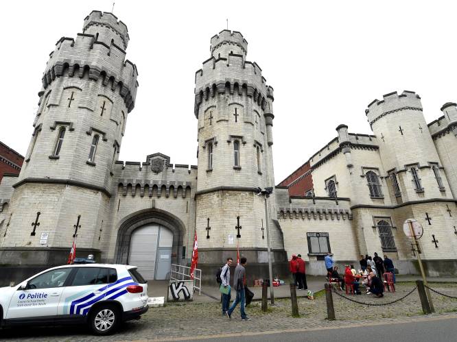 Personeel gevangenis Sint-Gillis begint aan 24 urenstaking