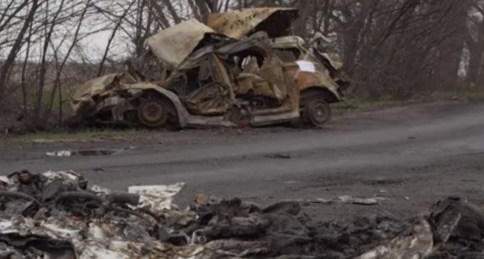 Achtergelaten autowrak rond Kiev
