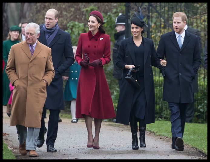Prins Charles, prins William, Kate Middleton, Meghan Markle en prins Harry.