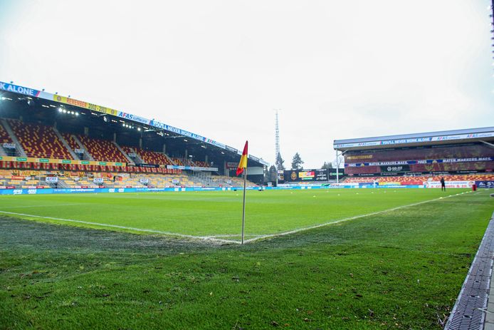 Het stadion van KV Mechelen, een van de clubs die Johan Guillemyn probeerde te kopen.