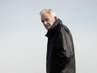 Cabaretier en schrijver Wim de Bie op 83-jarige leeftijd overleden