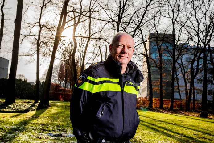 Oscar Dros stapte over van de politie Oost-Nederland naar de Landelijke Eenheid.