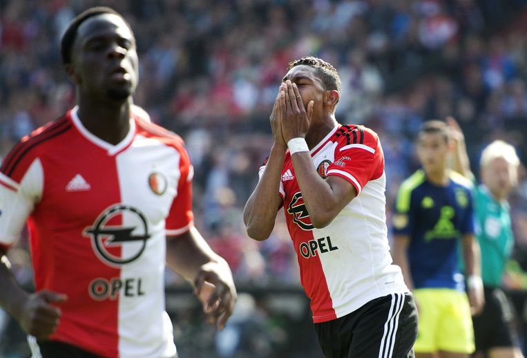 Jean-Paul Boëtius van (M) Feyenoord is teleurgesteld na een gemiste kans in de wedstrijd tegen Ajax. Beeld anp
