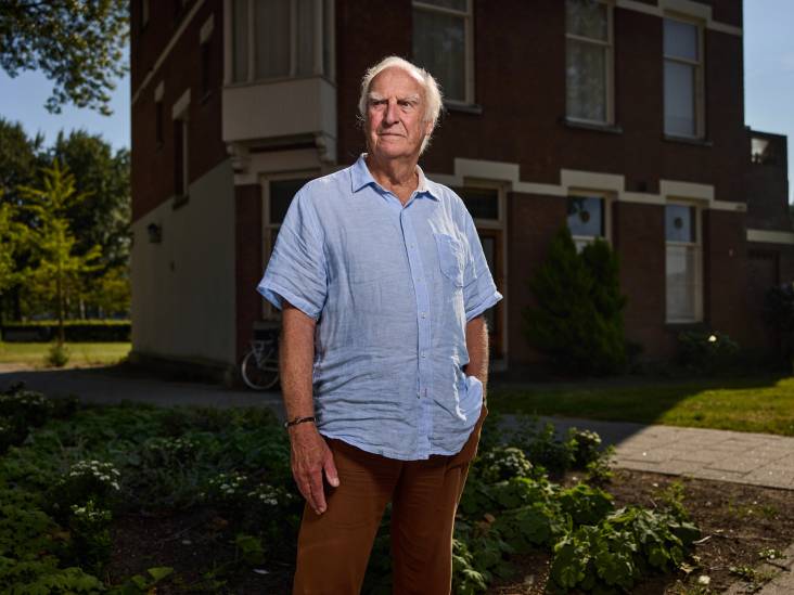 Leslie (84) hield zich altijd op de vlakte, ook in de liefde: ‘Nooit heb ik alles van mezelf laten zien’