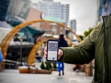 Gevolgen van coronapas in Rotterdam: ‘Het vraagt veel van een winkel als iedereen gecontroleerd moet worden’
