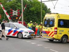 81-jarige man uit Rosmalen overleden bij botsing met auto in Kruisstraat