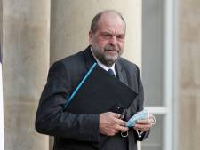 Le ministre français de la Justice Eric Dupond-Moretti reste mis en examen