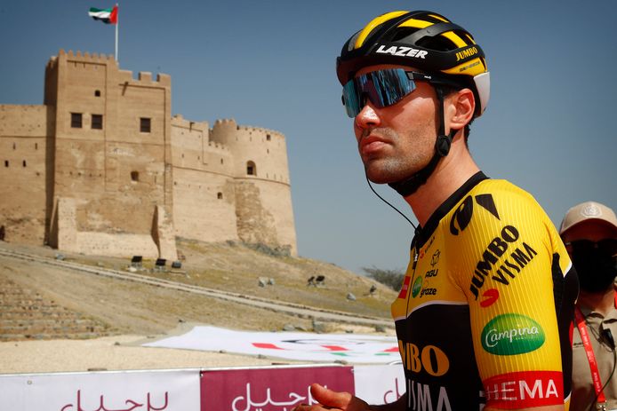 Tom Dumoulin tijdens de vierde etappe van UAE Tour.