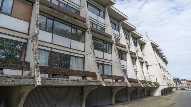 Braemblokken Arenawijk testcase voor nieuwe vorm van betaalbaar wonen: “Voorkomen dat dit erfgoed versnipperd raakt over verschillende eigenaars”