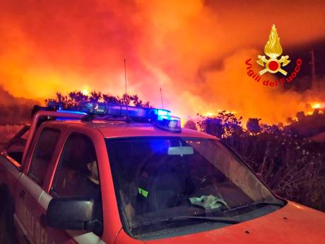 En Italie, les pompiers font face à plus de 500 incendies