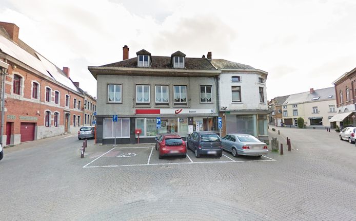 Op zondag 21 juli tussen 04u45 en 04u55 gebeurde een plofkraak in het agentschap B-Post op de Place Frère Orban in Fontaine l’Evêque.